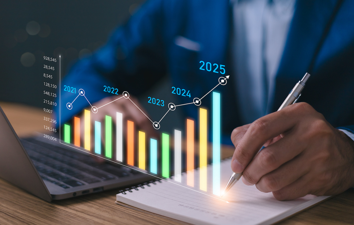 5 Tips on Developing a Strategic Marketing Plan for 2025